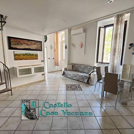 Il Castello Casa Vacanza Салерно Экстерьер фото